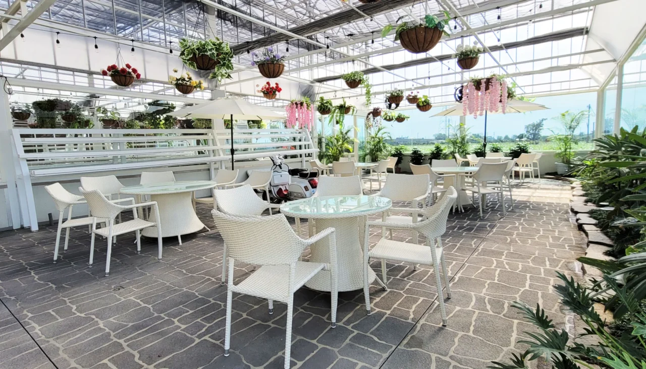 觀光工廠藤編餐桌椅