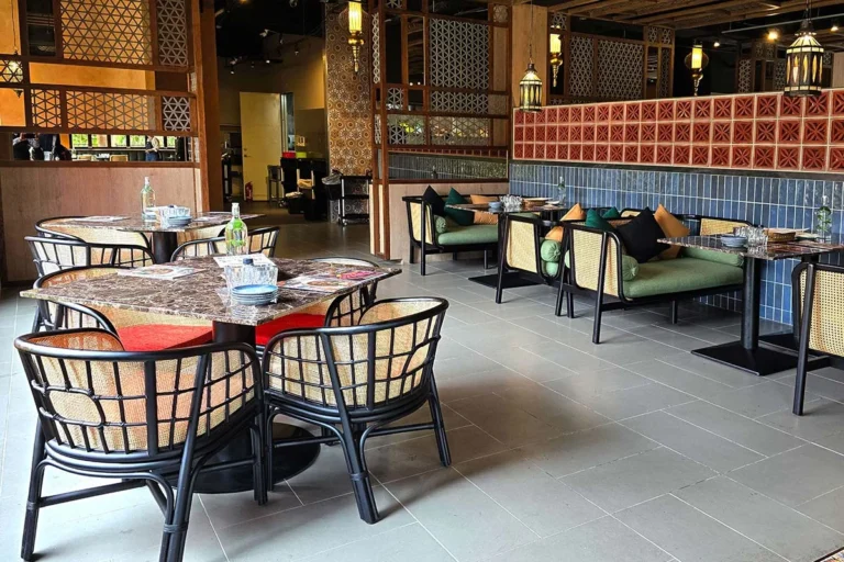 連鎖義式餐廳來圖訂製藤沙發&藤椅