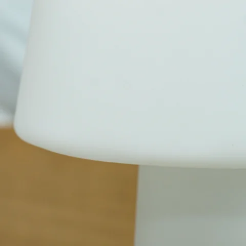 艾拉落地燈細節