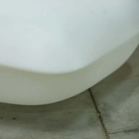 貝絲發光方凳細節