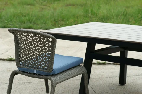 訂製藤編餐椅組