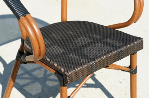 星巴克餐椅細節