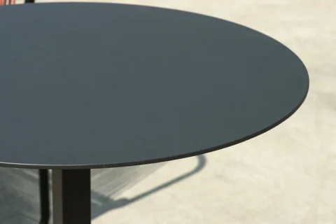 訂製金屬餐桌細節