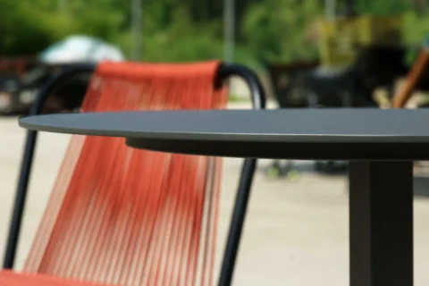 訂製金屬餐桌細節