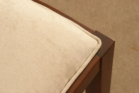 里拉 餐椅