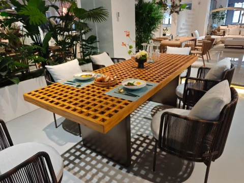 棋格長桌