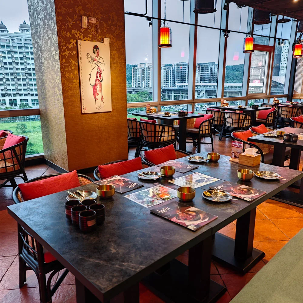 韓宮館餐廳訂製家具