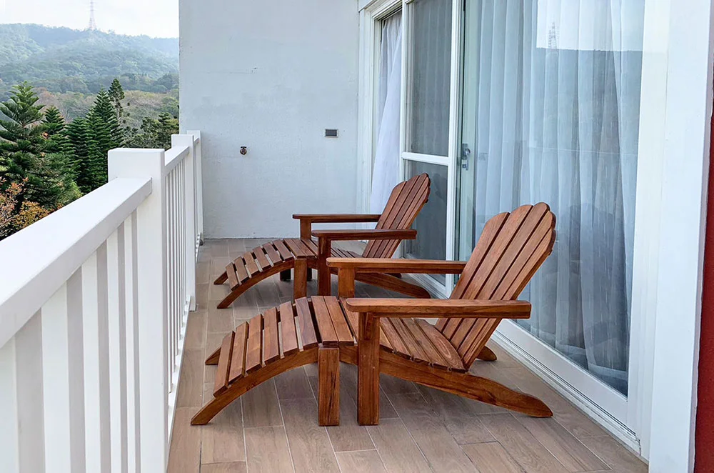 戶外家具是連結人與自然的橋樑