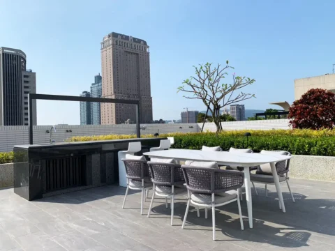 月艾縷 餐椅